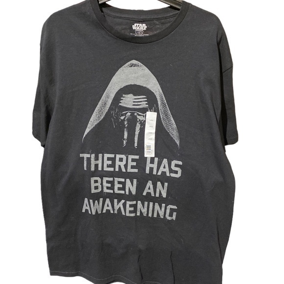 Star Wars There Has Been An Awakening Tee Shirt - Picture 1 of 11